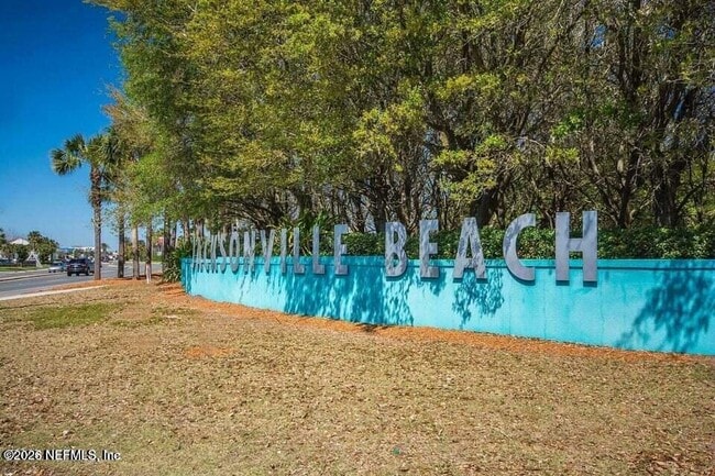 Building Photo - 1318 Eastwind Dr