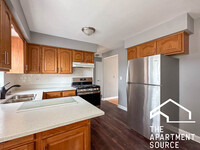 Building Photo - 3835 N Narragansett Ave