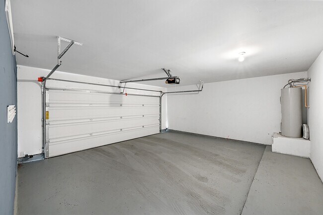 Building Photo - 1504 Cleveland St