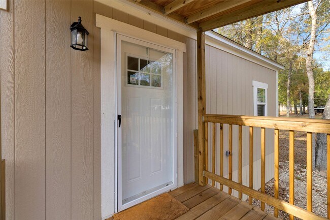 Building Photo - 1300 Campbell Acres Rd