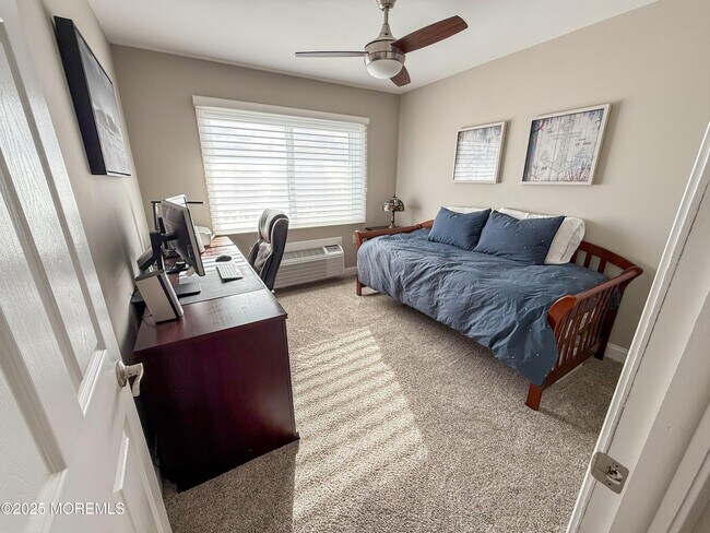 Building Photo - 1 21st Ave