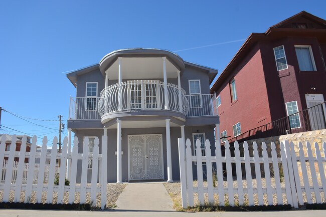 Building Photo - 1111 Terrace Ct