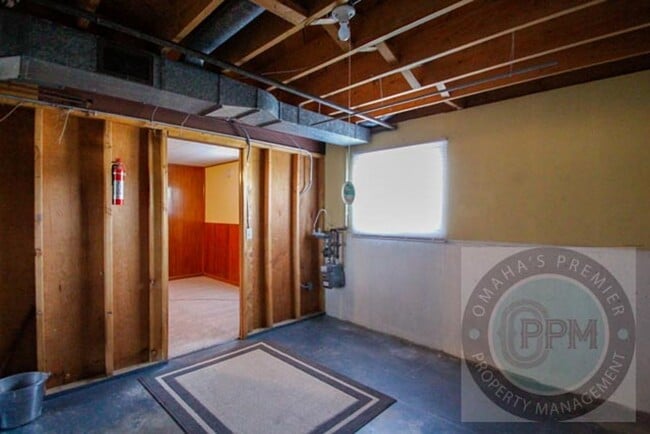 Building Photo - Comfortable 3 Bd /1.5 Ba Home  $500.00 off Deposit!!!