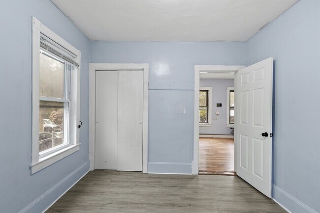 Building Photo - 27-29 Chadwick St