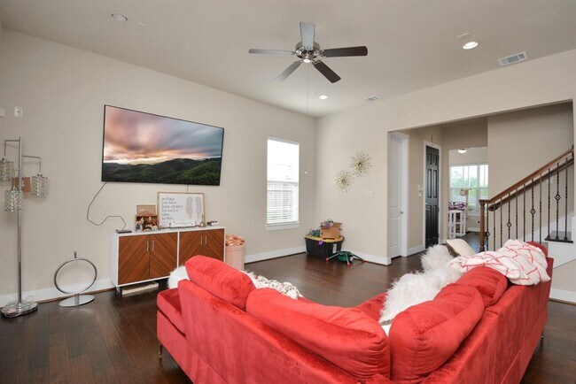Building Photo - 8821 Hollister Pine Ct