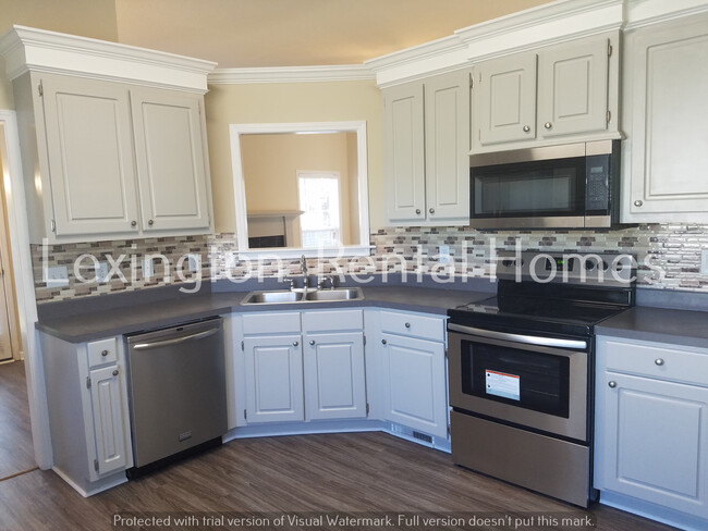 Building Photo - 106 Maguire Dr