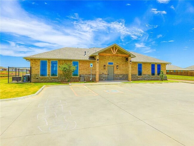 Building Photo - 4628 Crystal Clear Ln