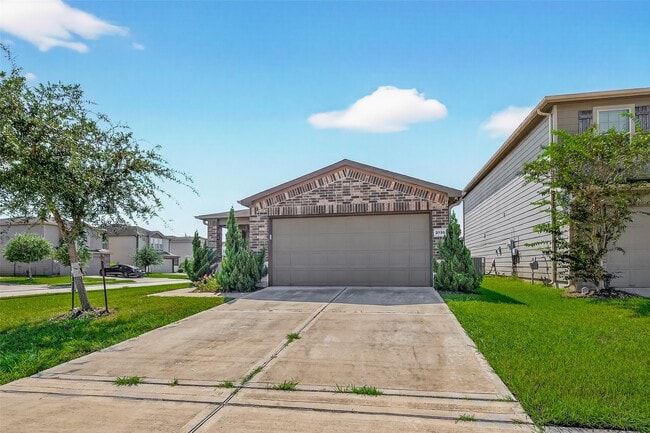 Building Photo - 2730 Skyview Silver Dr