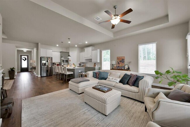 Building Photo - 4205 Grand Oaks Wind