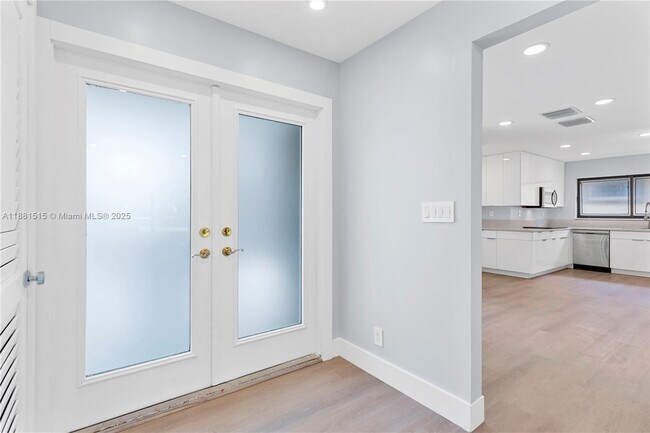 Building Photo - 3650 N 36th Ave