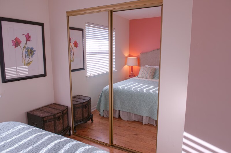 Building Photo - 426 S Fletcher Ave