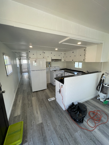 Building Photo - 306 Pearl Ln