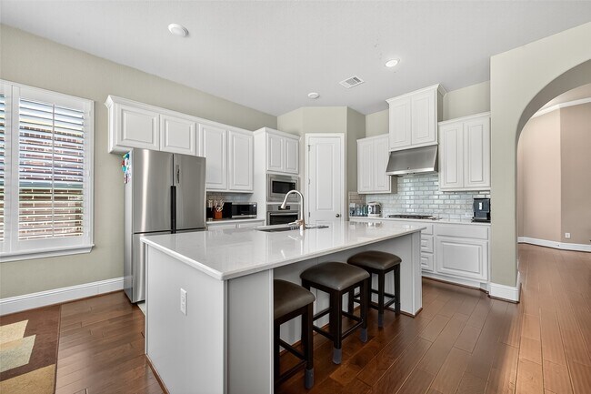 Building Photo - 14 Cottage Glen Ln