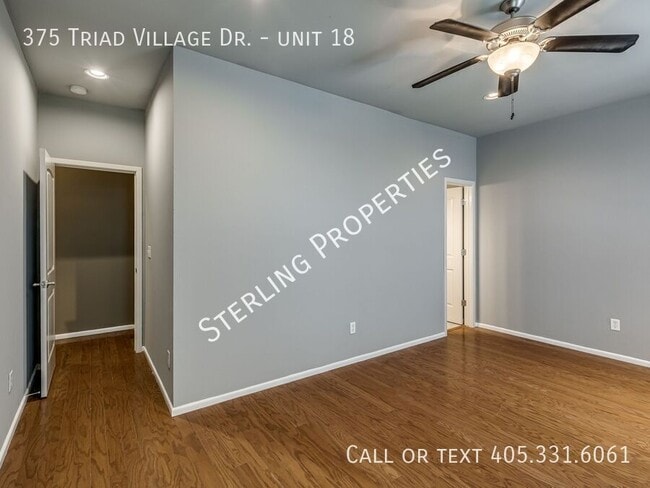 Building Photo - 375 Triad Village Dr