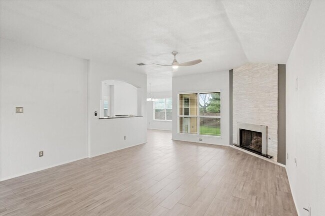 Building Photo - 416 Ponderosa Trail