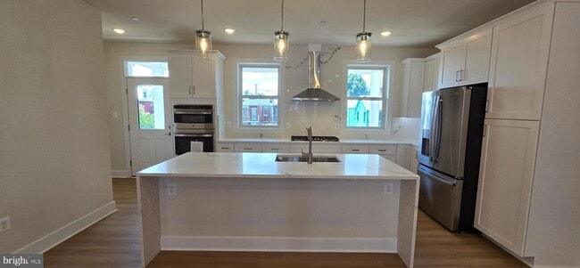 Building Photo - 6 Chapel Alley