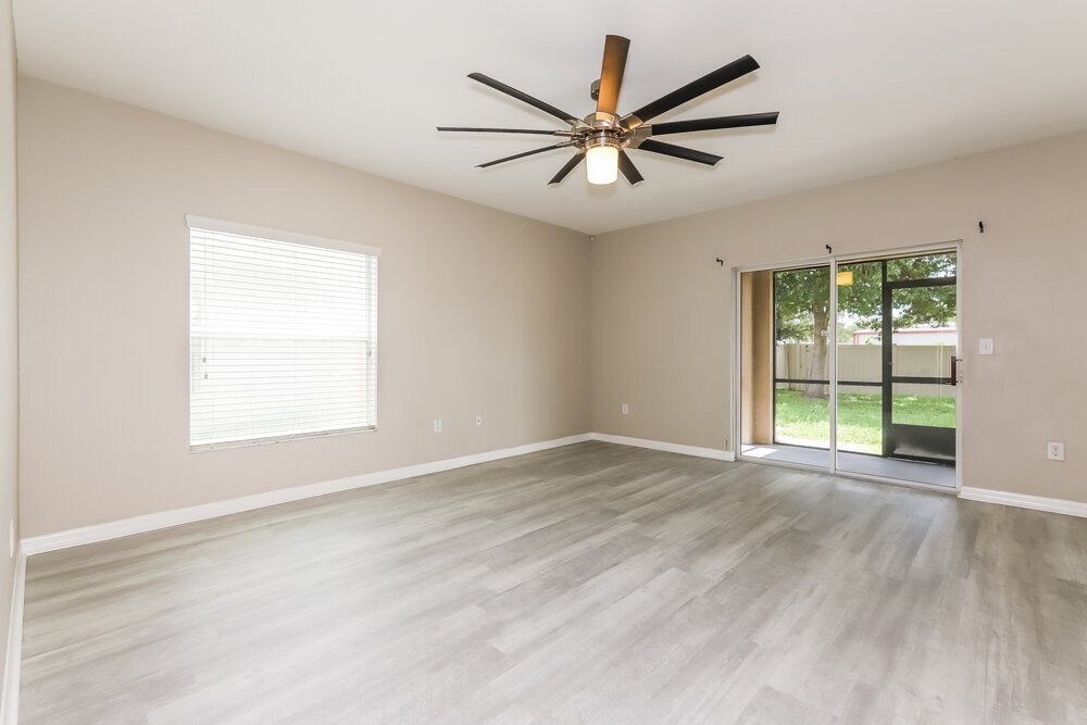 Building Photo - 10525 Summer Azure Dr