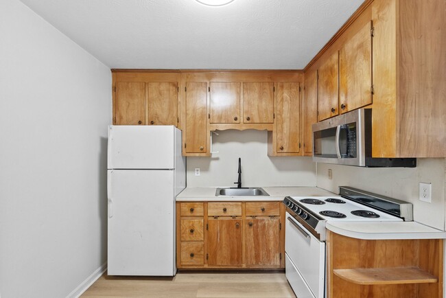 Building Photo - 15487 W James Anderson Hwy