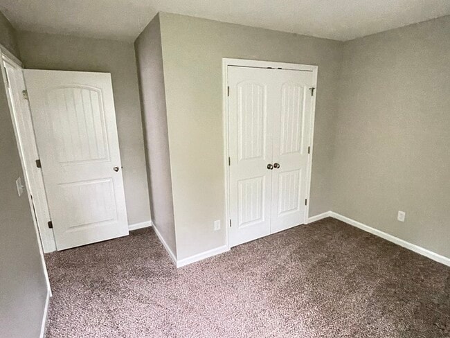 Building Photo - Antioch 3 bedroom townhome w/ 1 car garage!