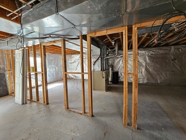 Building Photo - Beautifully Remodeled 4 Bed / 2 Bath Home in Stansbury Park