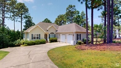 Building Photo - Beautiful 4 Bedroom with finished basement...