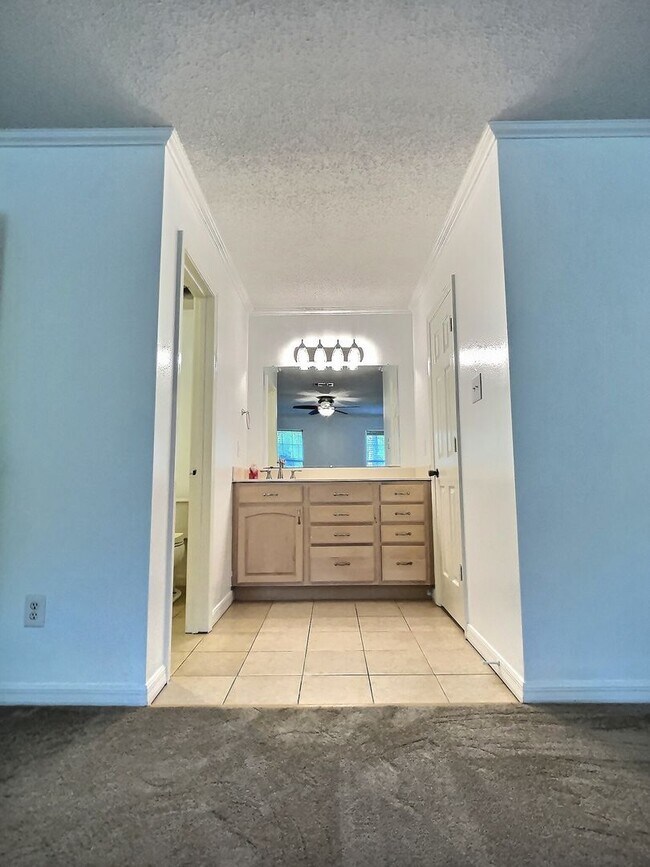 Building Photo - 3-bedroom 2-bathroom home in Vancleave, MS!