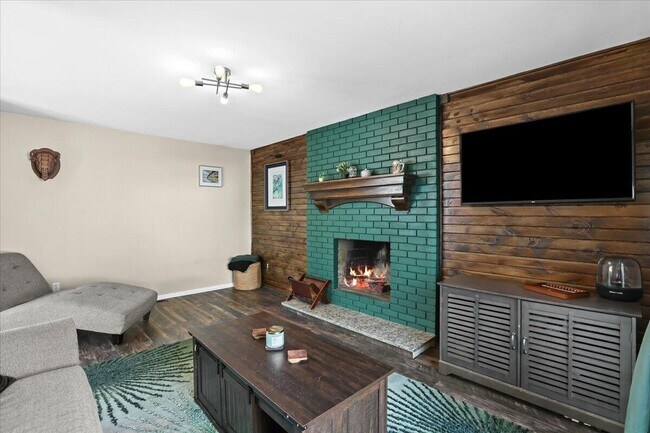 Building Photo - 29945 Everett St