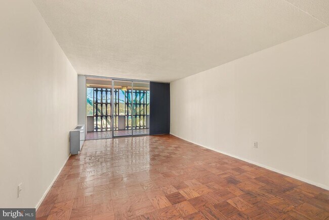 Building Photo - 1311 Delaware Ave SW