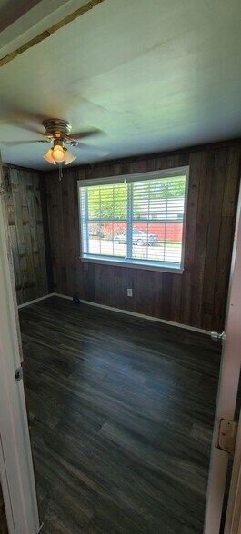 Bedroom 2 - 8434 Garland St