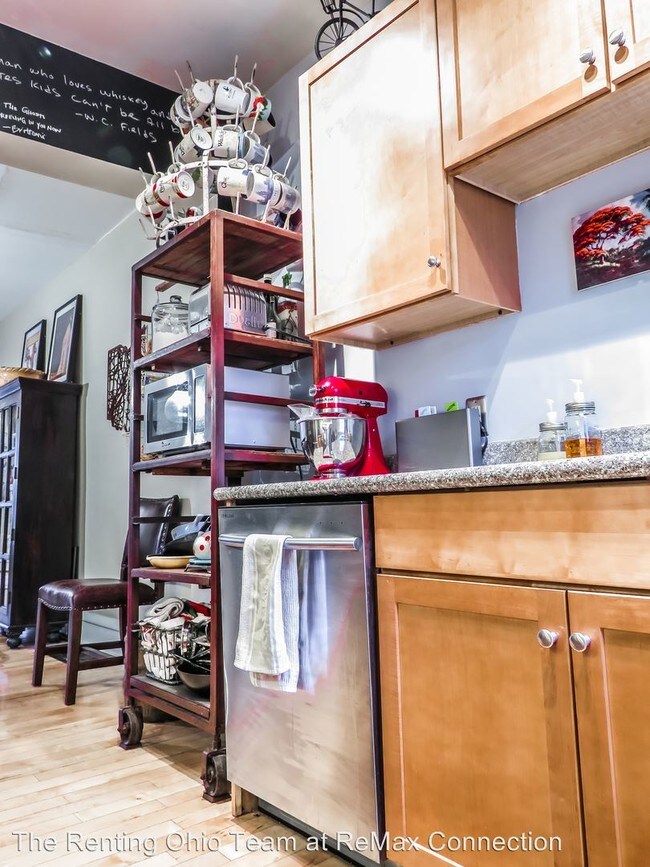 Building Photo - 2 br, 1 bath House - 344 W 2nd Avenue