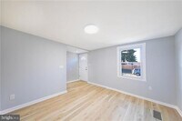 Building Photo - 910 Butler St