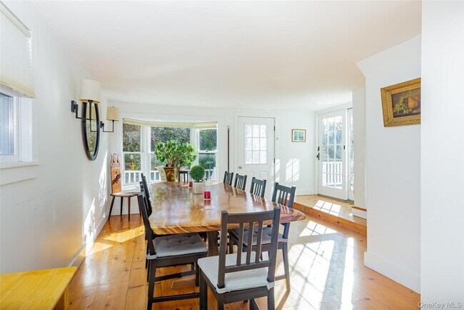 Building Photo - 78 Mecox Road