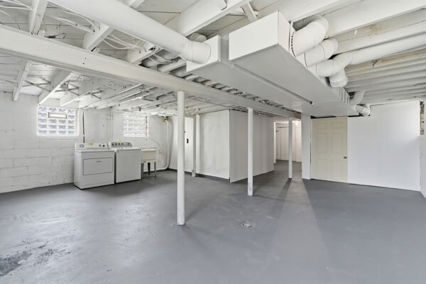 Building Photo - 16230 Indiana St