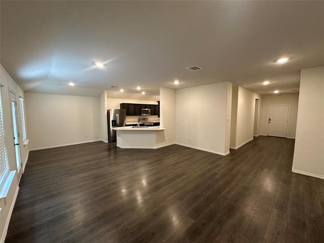 Building Photo - 2208 San Jacinto Wy