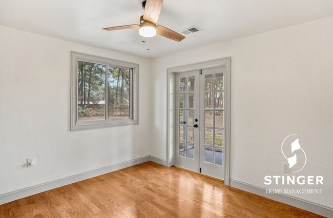 Building Photo - 38 Sundown Bend