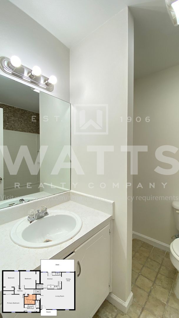 Building Photo - 3 Bedroom Home in Gardendale Community