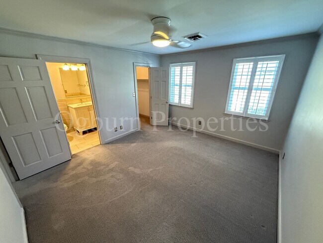 Building Photo - 318 Hanover Arms Ct