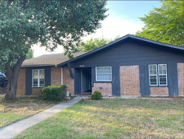 Primary Photo - 1249 Tiffany Ln