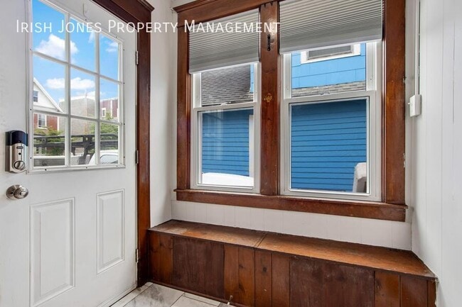 Building Photo - 120 West Ave