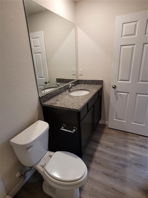 Building Photo - 12007 Henley Ave