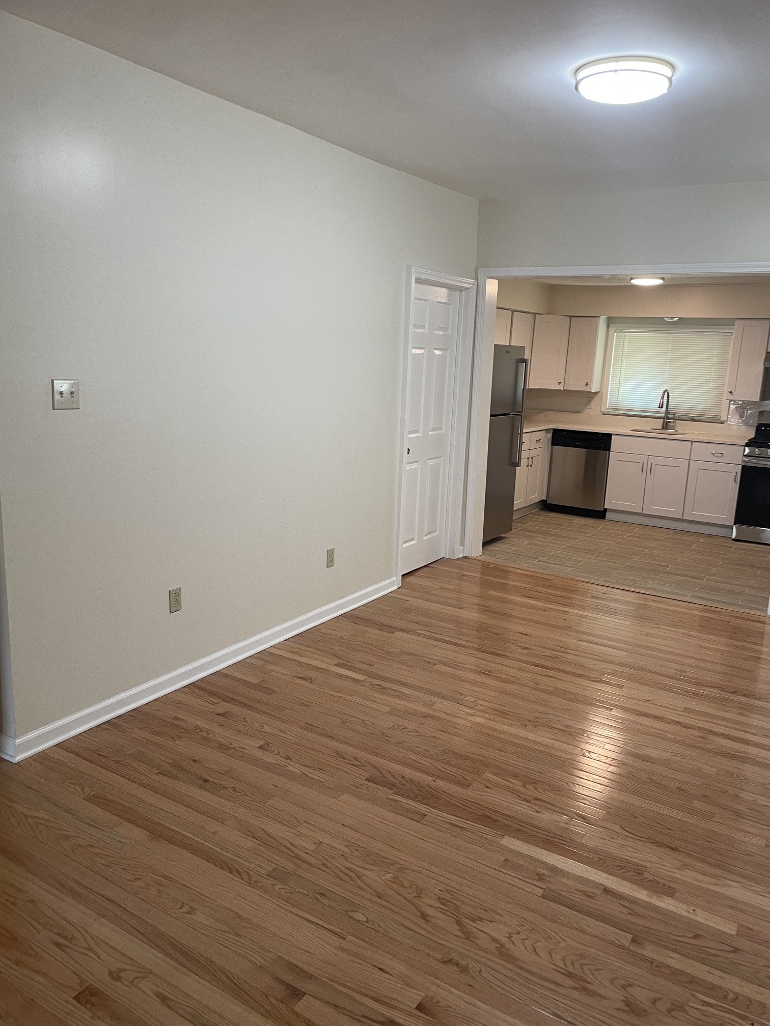 Dining Room - 4740 Juniper St