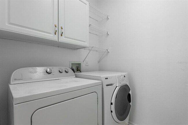 Building Photo - 18120 Palm Breeze Dr