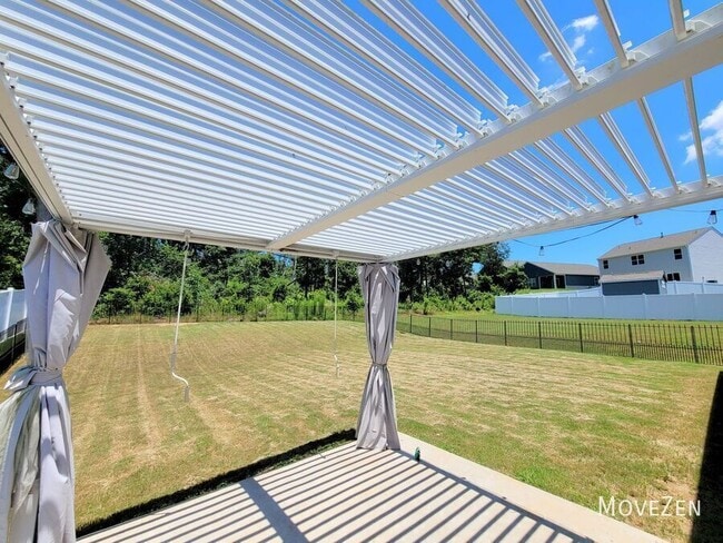 Building Photo - 1131 Staghorn Ave