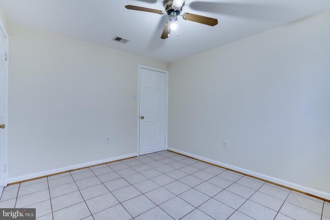 Building Photo - 13636 Greenwood Dr