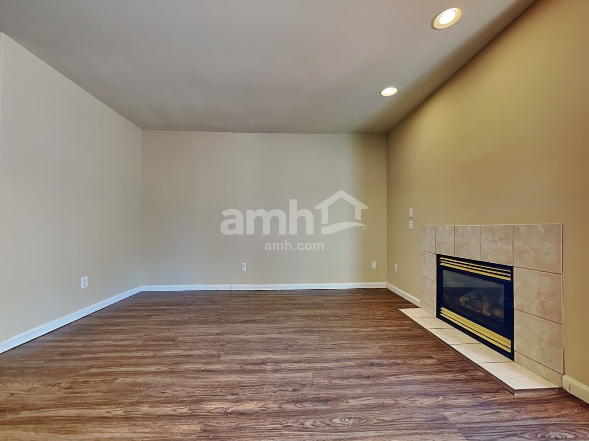 Building Photo - 17218 12th Avenue Ct E