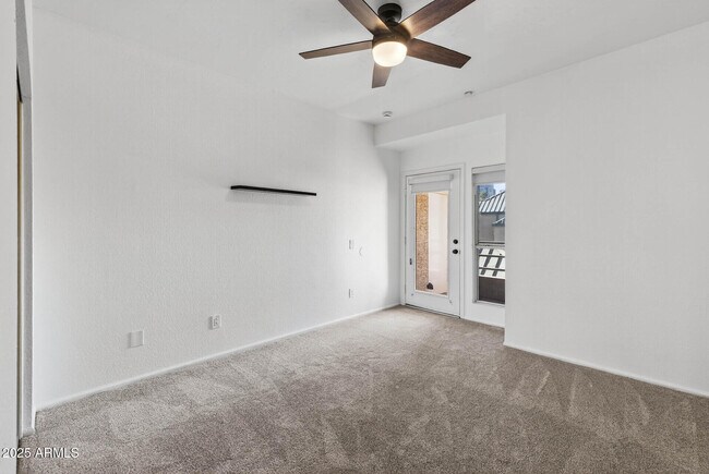 Building Photo - 101 N 7th St