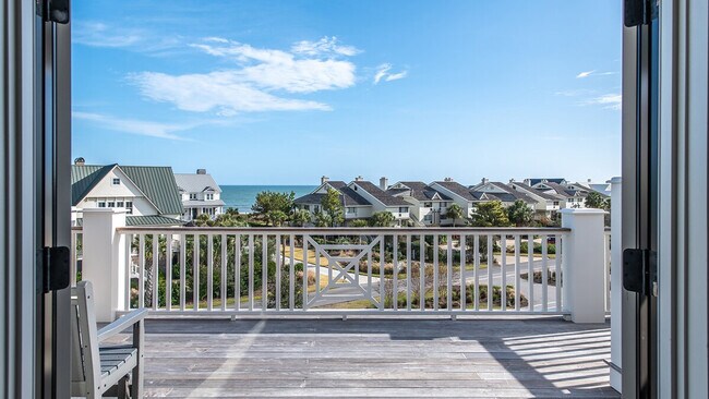 Building Photo - 1058 Debordieu Blvd