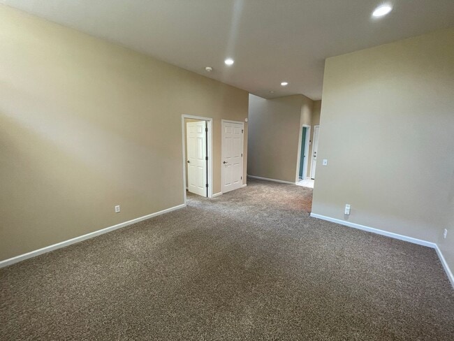 Building Photo - 3511 Cedar Glen Way