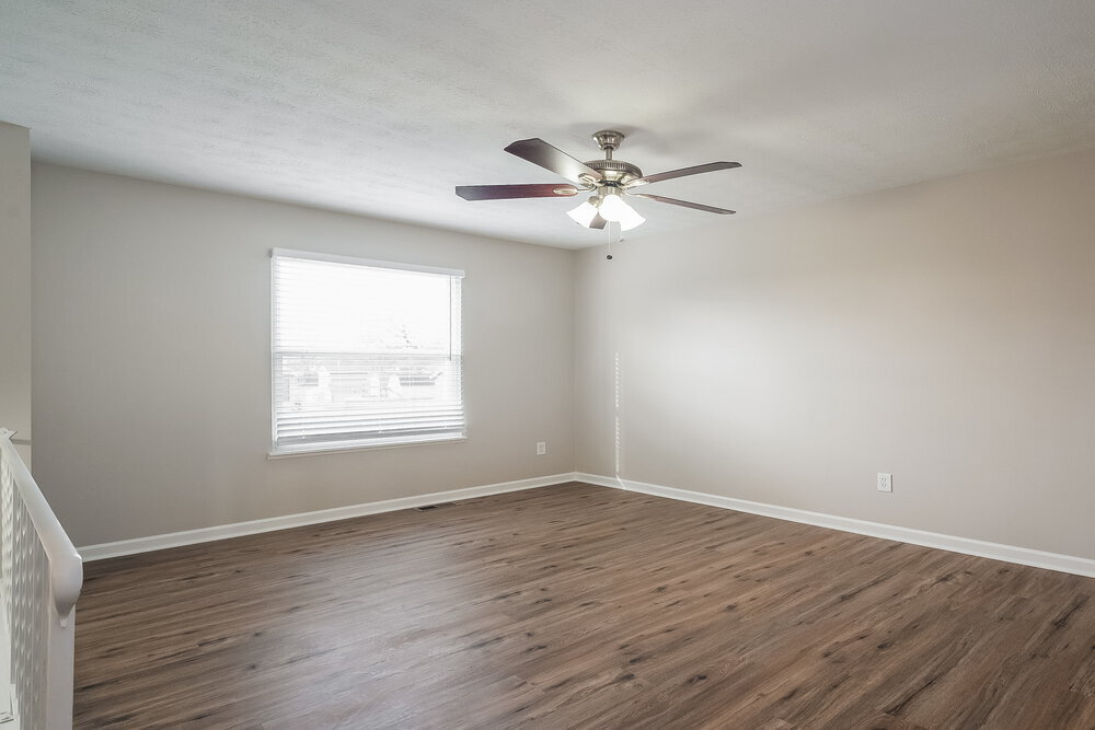 Building Photo - 4475 Charlotte Rd