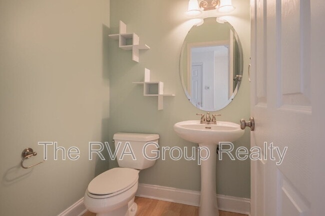 Building Photo - 79 River Run Ln